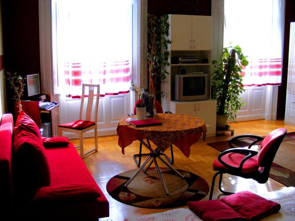 Firstapartments Inn City Center Boedapest Buitenkant foto
